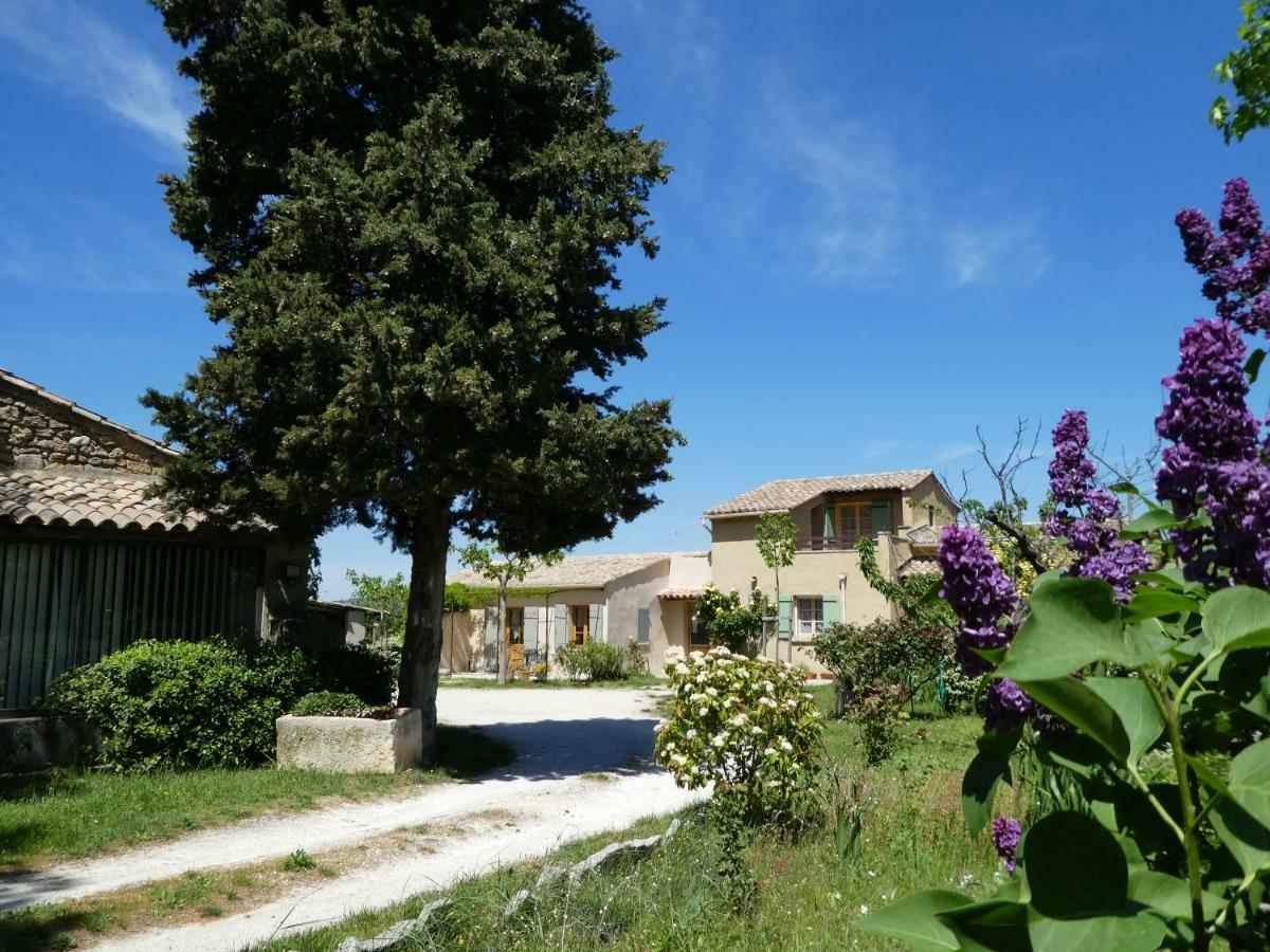 Les Biguieres Maubec (Vaucluse) Exterior foto
