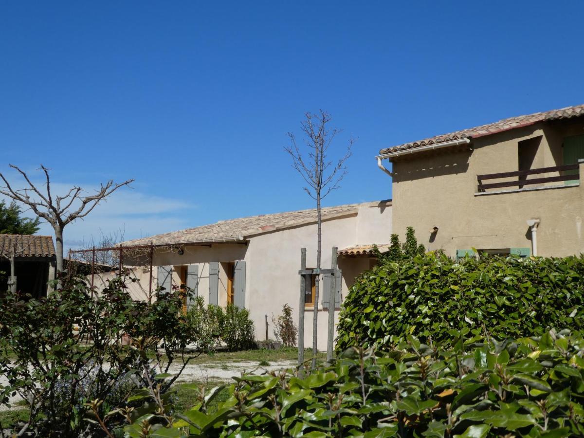 Les Biguieres Maubec (Vaucluse) Exterior foto